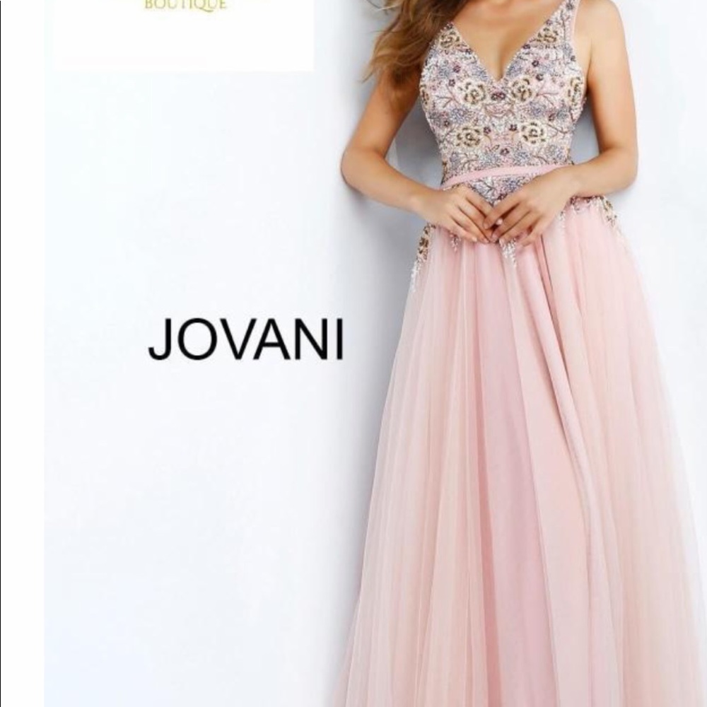 Jovani couture style size  4 New. Prom, pageant, formal or appearance !  SALE !!